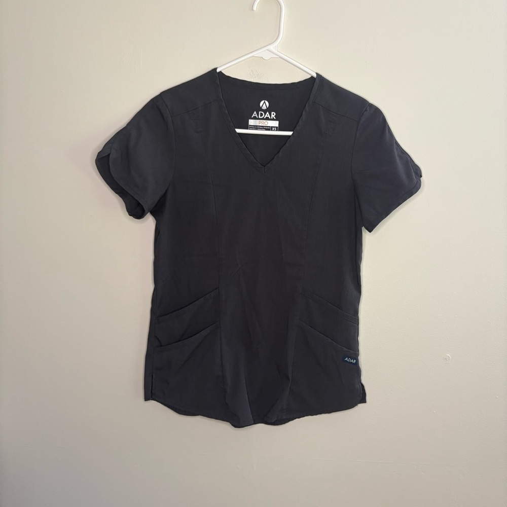 Adar Women's XS Scrub Top Charcoal Short Sleeve V-Neck Top